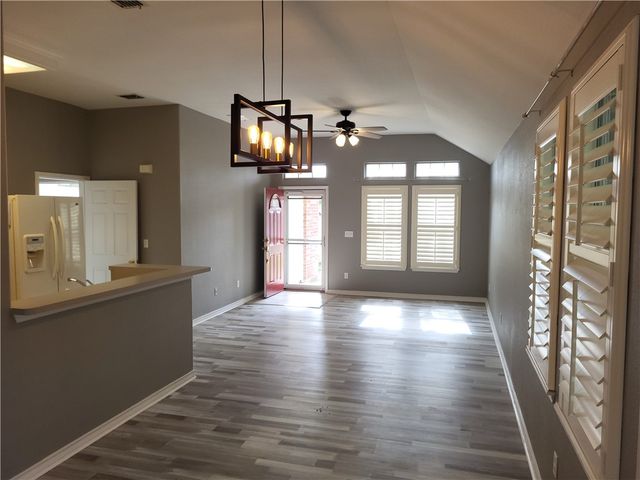 7102 Althea Ct, Corpus Christi, TX 78414