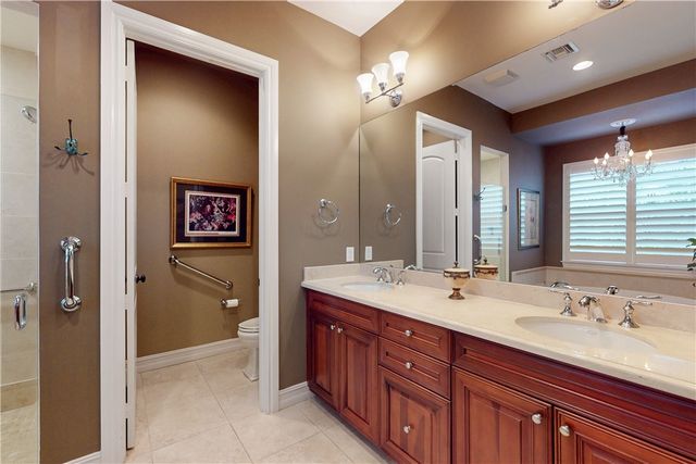 2815 Saint Barts Square, Vero Beach, FL 32967