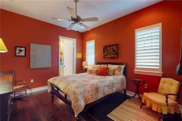 2815 Saint Barts Square, Vero Beach, FL 32967