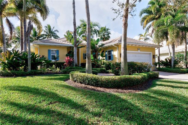 2815 Saint Barts Square, Vero Beach, FL 32967