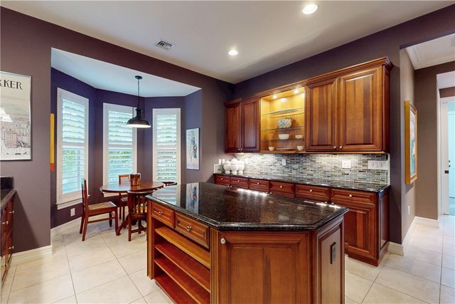 2815 Saint Barts Square, Vero Beach, FL 32967