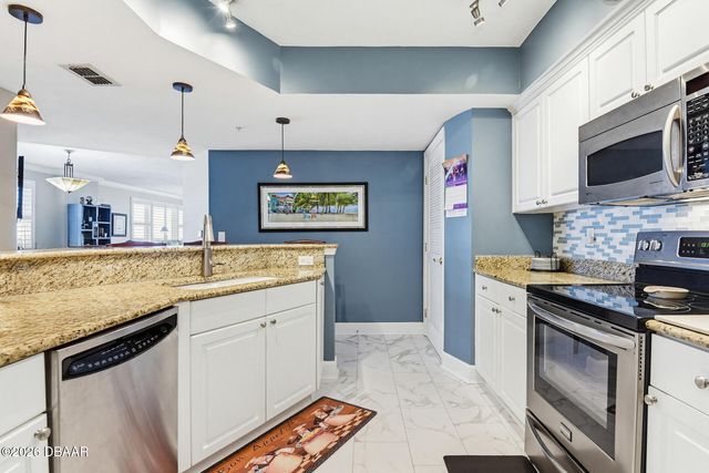 2055 S Atlantic Ave Apt 703, Daytona Beach Shores, FL 32118