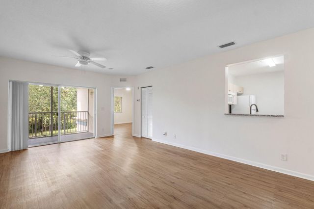 1161 GOLDEN LAKES Boulevard 1325, West Palm Beach, FL 33411