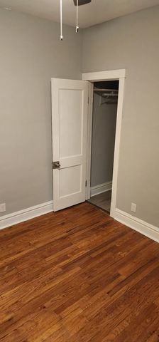 8361 S Bond Avenue 2, Chicago, IL 60617