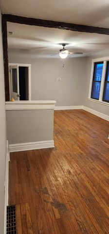 8361 S Bond Avenue 2, Chicago, IL 60617