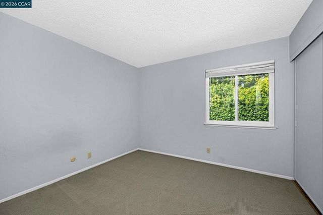 1952 Oak Grove Rd, Walnut Creek, CA 94598
