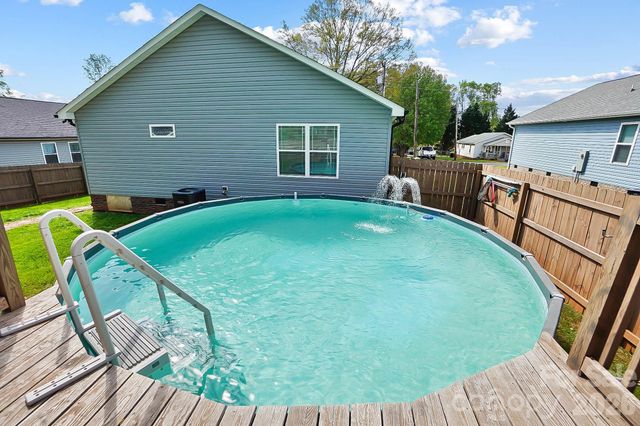 1095 Roberts Street, China Grove, NC 28023