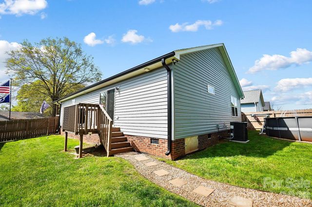 1095 Roberts Street, China Grove, NC 28023