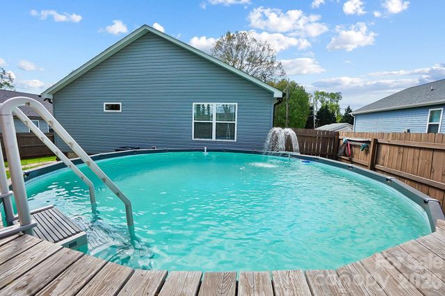 1095 Roberts Street, China Grove, NC 28023