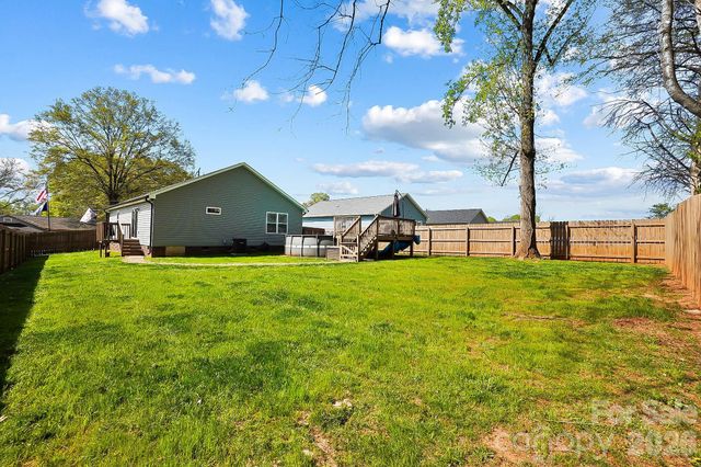 1095 Roberts Street, China Grove, NC 28023