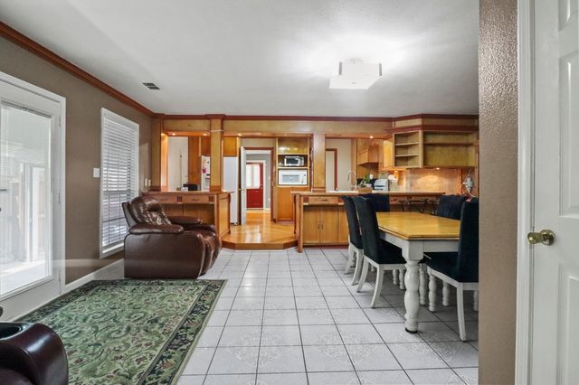 11422 Gatewood Drive, Dallas, TX 75218