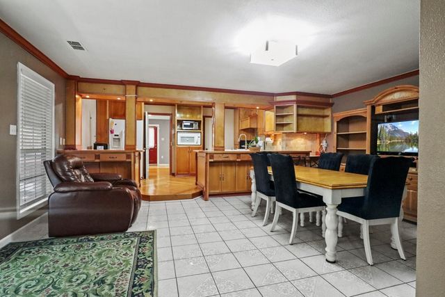11422 Gatewood Drive, Dallas, TX 75218