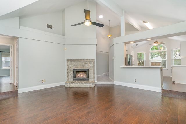 10678 Quest Drive, Frisco, TX 75035