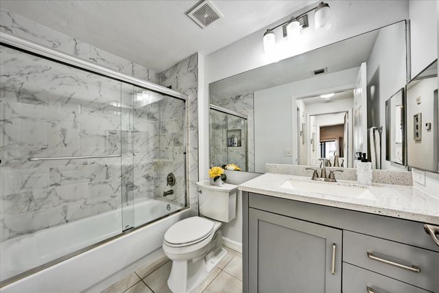 2803 Sarento Place 109, Palm Beach Gardens, FL 33410