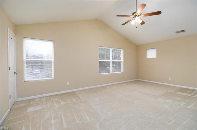 8041 Calvin CT, Norfolk, VA 23518