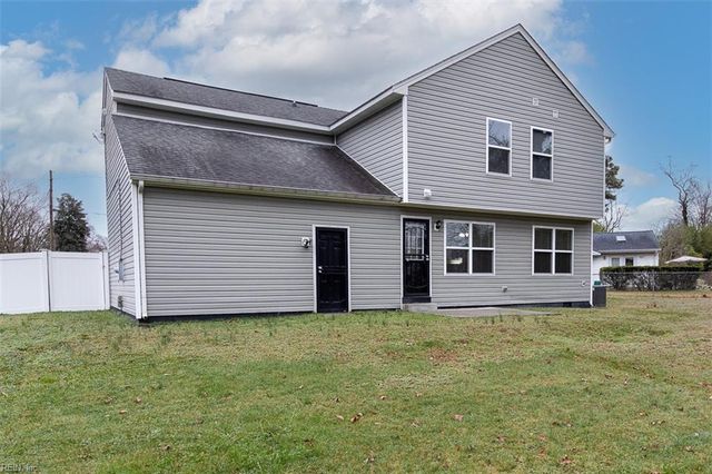 8041 Calvin CT, Norfolk, VA 23518