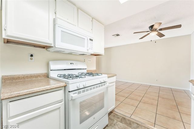 457 North Lamb Boulevard B, Las Vegas, NV 89110