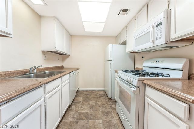 457 North Lamb Boulevard B, Las Vegas, NV 89110