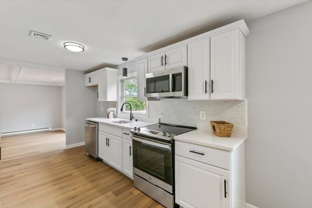 27 Mary Lou St, Methuen, MA 01844