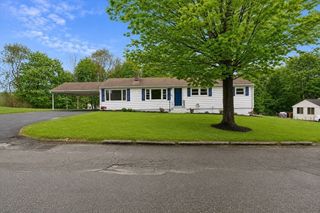 27 Mary Lou St, Methuen, MA 01844