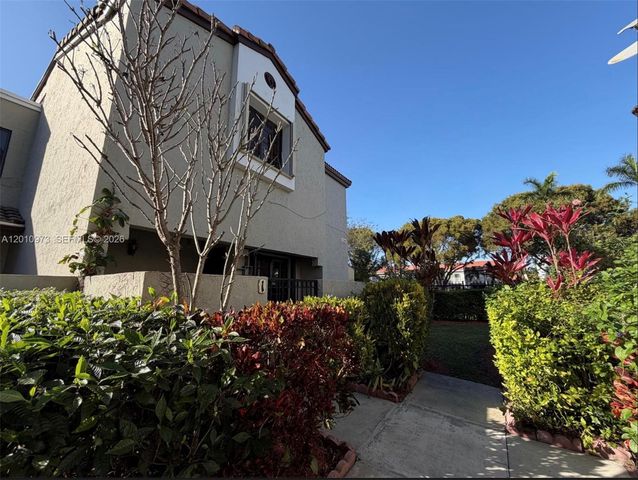 15365 SW 104th Ter 1, Miami, FL 33196