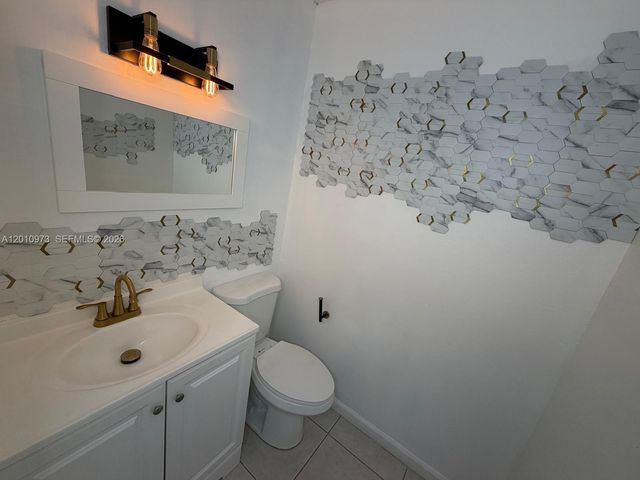 15365 SW 104th Ter 1, Miami, FL 33196