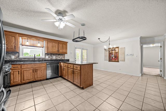 3388 Marrast Dr, Clarksville, TN 37043