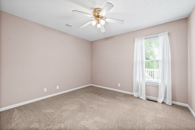 3388 Marrast Dr, Clarksville, TN 37043