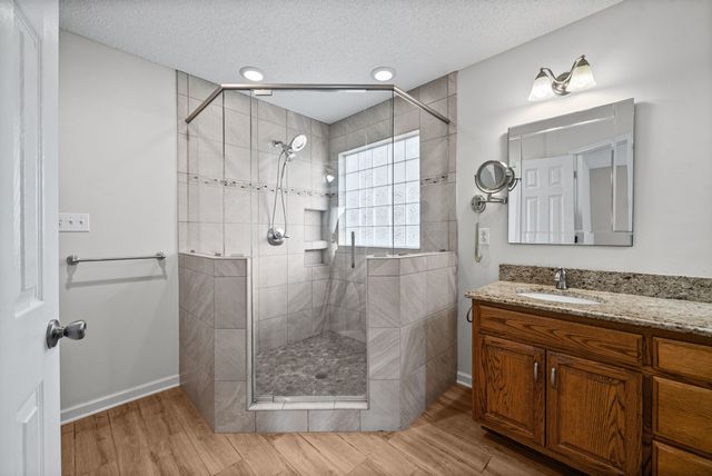 3388 Marrast Dr, Clarksville, TN 37043