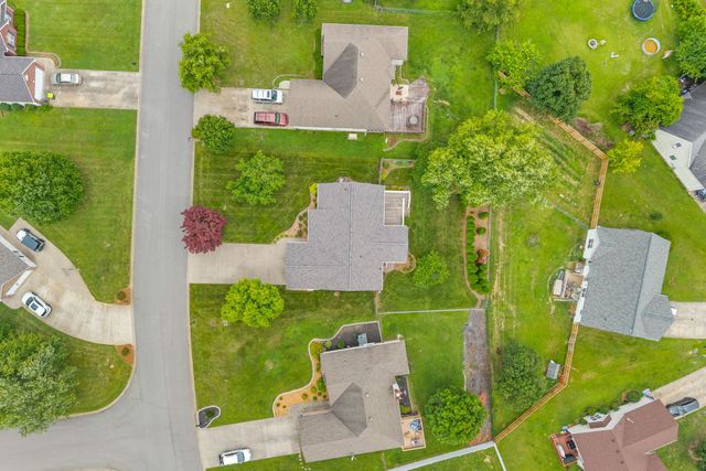 3388 Marrast Dr, Clarksville, TN 37043