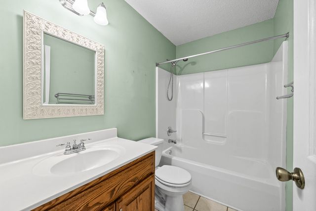 3388 Marrast Dr, Clarksville, TN 37043