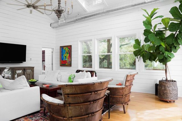 16429 Red Wagon LN, Leander, TX 78641