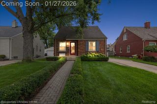 559 E Southlawn Boulevard, Birmingham, MI 48009