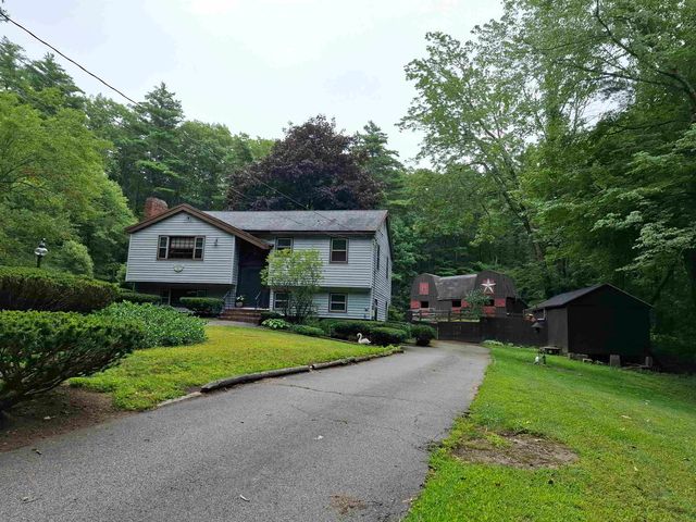 62 Thornell Road, Newton, NH 03858