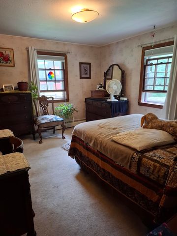 62 Thornell Road, Newton, NH 03858