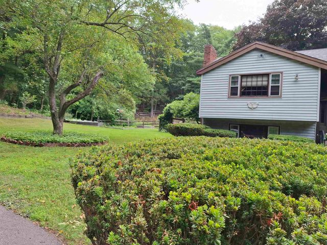 62 Thornell Road, Newton, NH 03858