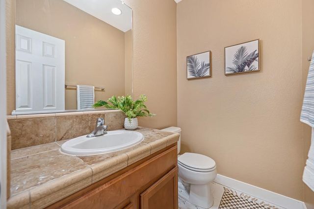 5116 Moon Lily Way, Elk Grove, CA 95757