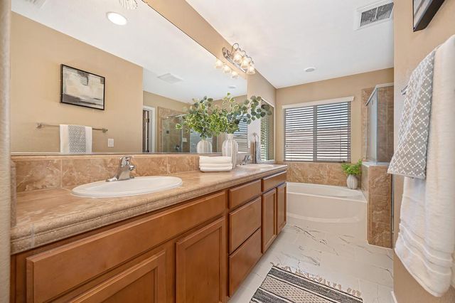 5116 Moon Lily Way, Elk Grove, CA 95757