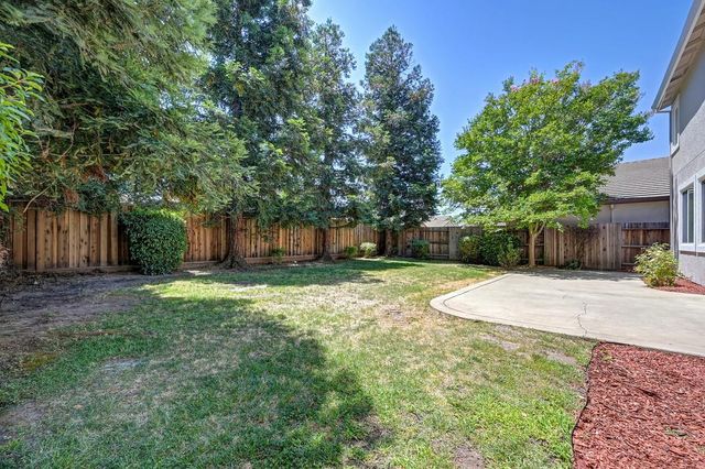 5116 Moon Lily Way, Elk Grove, CA 95757