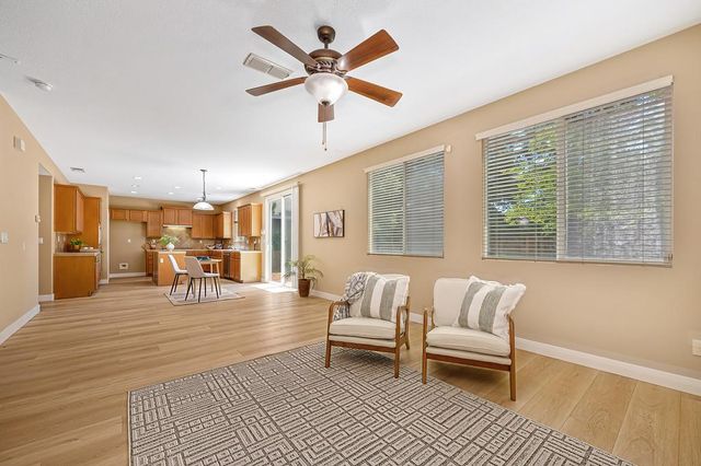 5116 Moon Lily Way, Elk Grove, CA 95757