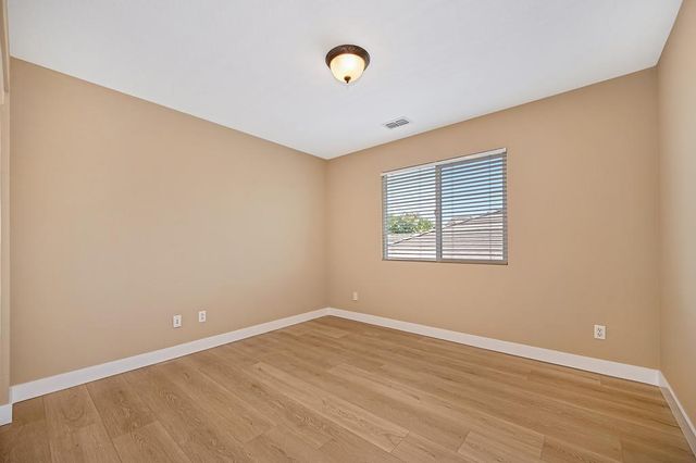 5116 Moon Lily Way, Elk Grove, CA 95757
