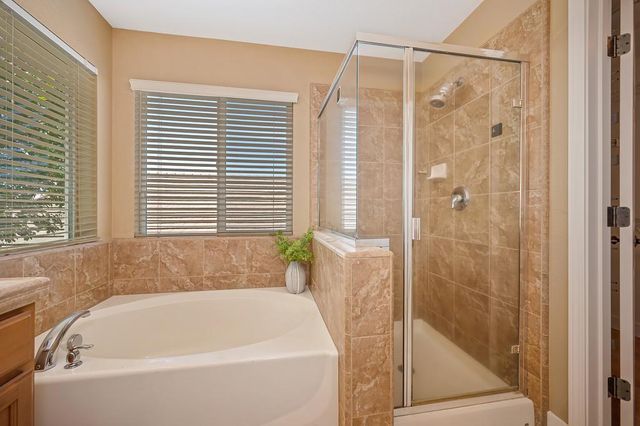 5116 Moon Lily Way, Elk Grove, CA 95757