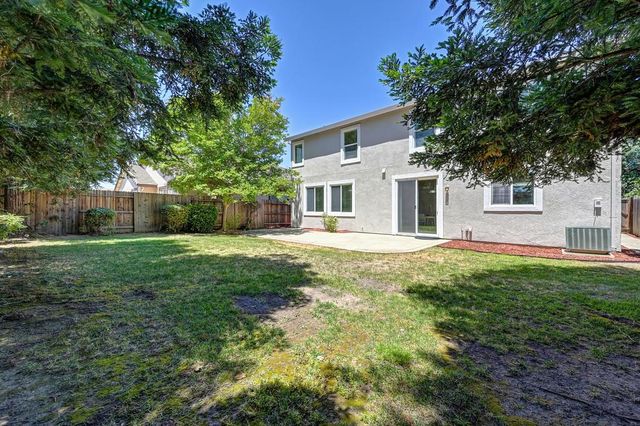 5116 Moon Lily Way, Elk Grove, CA 95757