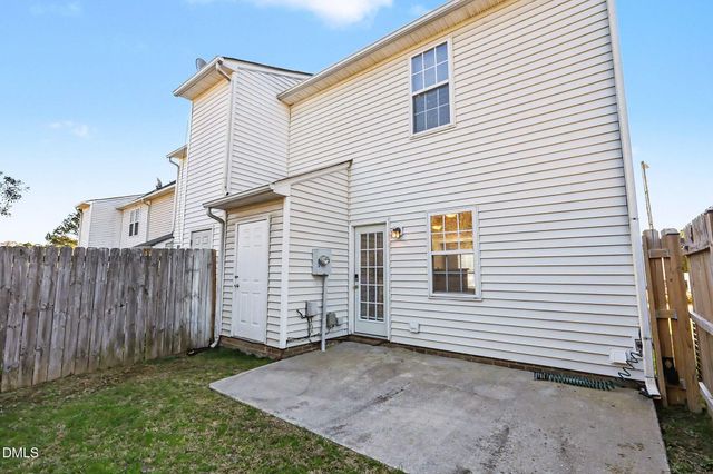 5121 Jimmy Ridge Place, Raleigh, NC 27610