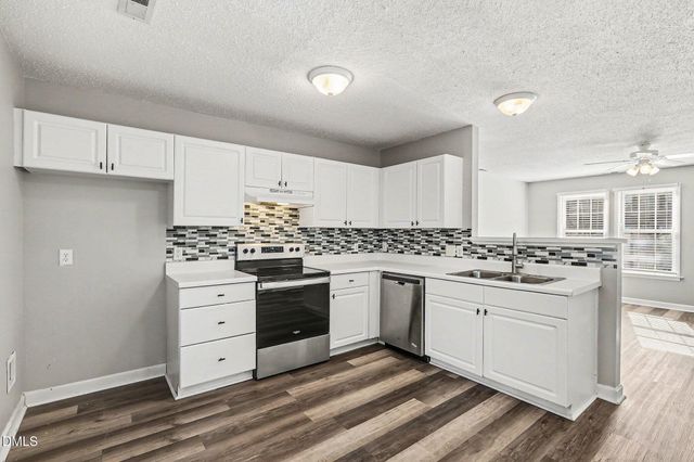 5121 Jimmy Ridge Place, Raleigh, NC 27610