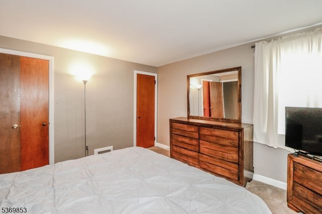 436 Sycamore Ave, Scotch Plains Twp., NJ 07076