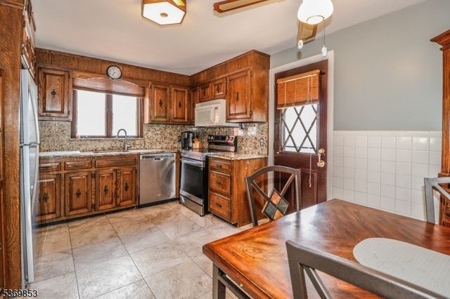 436 Sycamore Ave, Scotch Plains Twp., NJ 07076