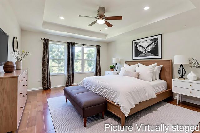74 Andrews Way, Piscataway, NJ 08854