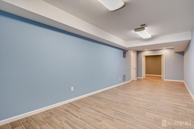 74 Andrews Way, Piscataway, NJ 08854