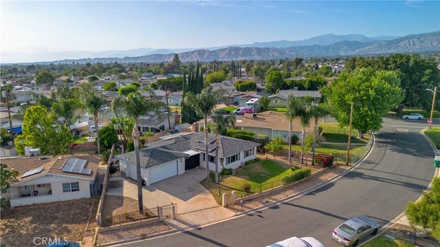 160 Summit View, Calimesa, CA 92320